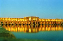 بهترین هتل های اصفهان | اقامتی راحت در نصف جهان