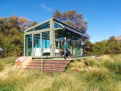 اقامتگاه خانه شیشه ای نیوزلند | یکی از عجیب ترین هتل های جهان