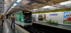 آشنایی با مترو پاریس | چگونه از متروی پاریس استفاده کنیم؟