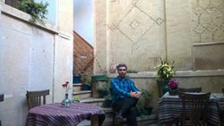 مصاحبه با آقای پرهامی، کارآفرین شیرازی و صاحب خانه سنتی پرهامی ها