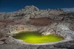 عکس منتخب نشنال جئوگرافیک | دریاچه ای از سیاره بیگانه بر روی زمین
