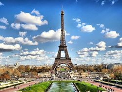 سفر ارزان به پاریس | سفر به پاریس با هزینه ارزان و مناسب !