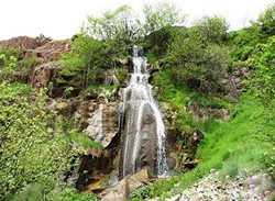 آبشار هریجان، از جمله جاذبه های جذاب استان مازندران