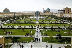 دیدنی های میدان نقش جهان اصفهان