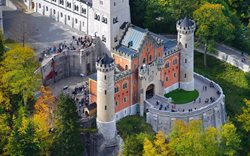 بیست و پنج واقعیت جادویی در مورد قلعه نوشوانستین