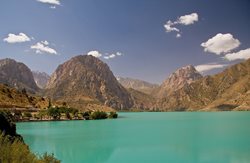 هیچهایک در تاجیکستان | راهنمای جامع هیچهایک در تاجیکستان