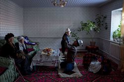 عکس منتخب نشنال جئوگرافیک | زندگی در خانه ی یک قرقیز