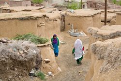 روستای ماخونیک | سرزمین لی لی پوت ها در ایران !