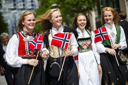 چرا نروژی ها دارای بالاترین استاندارد زندگی در جهان هستند؟