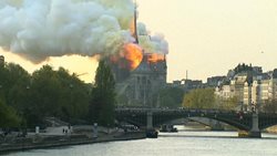 حادثه نوتردام و حفط بناهای تاریخی در معرض خطر