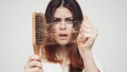 نکاتی مهم برای مقابله با ریزش مو