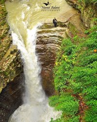 آبشار زیبای ویسادار + تصویر