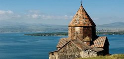 دریاچه ای شیرین در ارمنستان