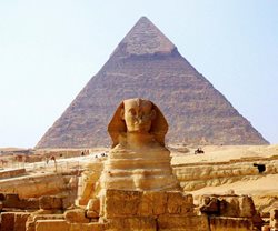 هرم خفرع | یادگاری از دودمانه چهارم مصر