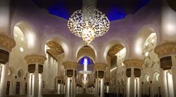 مسجد شیخ زاید؛ دیدنی بی مثال در امارات