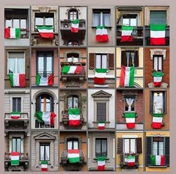 اتحاد پرچمی علیه کرونا در بالکن ایتالیایی ها + عکس