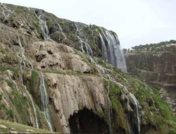 آبشار کمر دوغ + عکسها