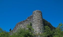 قلعه تاریخی مارکوه رامسر + تصاویر