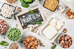 10 دلیل علمی که به مصرف پروتئین ترغیبتان می کند