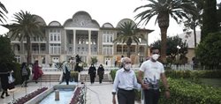 حضور گردشگران در شیراز با وضعیت قرمز! + عکسها