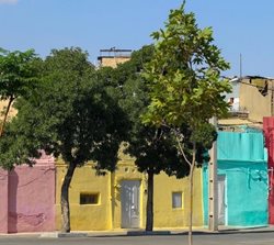 دیوارهای رنگی محله هرندی + عکسها