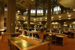 گنجینه ای از سفرنامه های افراد شاخص به ایران در کتابخانه ملی