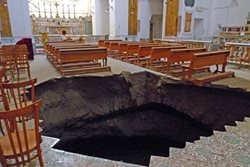 کلیساهای تاریخی ایتالیا با خطر فرونشست زمین مواجه هستند