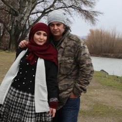 سمیرا حسن پور و همسرش در طبیعت پاییزی + عکس