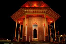 آرامگاه میرزا کوچک خان جنگلی + تصاویر