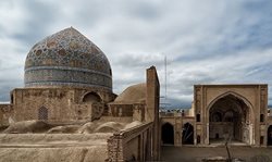 مسجد جامع ساوه؛ بنایی باشکوه و دیدنی در استان مرکزی