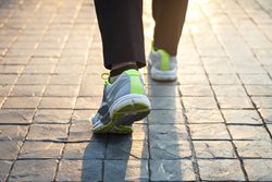 30 دقیقه پیاده روی روزانه چه کمکی به سلامتی شما می کند؟