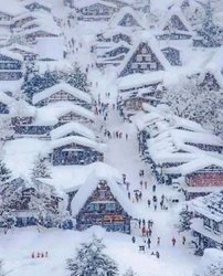 روستای زیبای شیراکاو، از پر برف ترین مناطق مسکونی جهان + عکس
