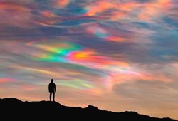 ابرهای رنگین کمان در ایسلند + تصاویر