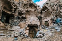 روستای کندوان آذربایجان شرقی؛ تنها روستای صخره ای در ایران