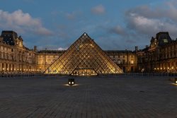 کاهش شدید بازدیدکنندگان موزه لوور در سال 2020