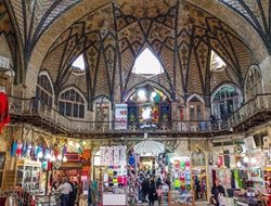 لزوم ورود میراث فرهنگی برای مرمت ساختمان های ناامن بازار تهران