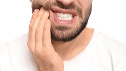 واقعیت هایی خطرناک درباره عفونت دندان