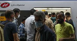 مترو در روزهای خطرناک تهران + عکسها