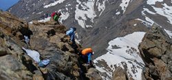 صعود به قله کلاغ لانه + عکسها