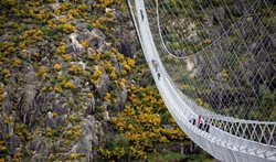 طولانی ترین پل معلق پیاده جهان در پرتغال + عکسها