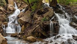 آبشار دیدنی وارک لرستان + عکسها