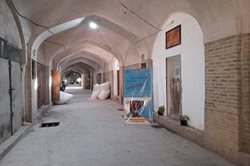 مرمت بازار قلعه محمود کرمان شروع شد