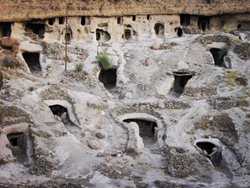 معرفی تعدادی از دیدنی ترین روستاهای سنگی ایران