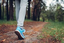 چه اصولی هنگام پیاده روی در ایام کرونا باید رعایت شوند؟