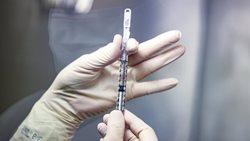 عوامل شخصیتی که کارایی واکسن کووید 19 را تعیین می کنند