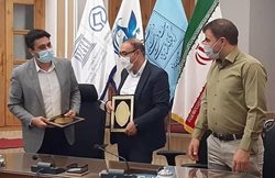 مسئولان هیات سوارکاری و میراث فرهنگی یزد تفاهم نامه امضا کردند
