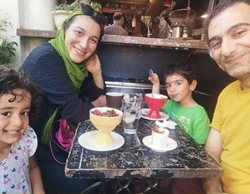 فلامک جنیدی در کنار همسر و دوقلوهایش + عکس