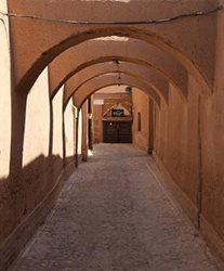 ماجرای راهروهای زیرزمینی در برخی از خانه های تاریخی یزد چیست؟