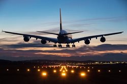 کاهش 57 درصدی سفرهای هوایی در تعطیلات کرونایی به نسبت ماه قبل