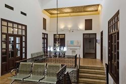 عمارت ذوالفقاری اولین موزه باستان شناسی استان زنجان است